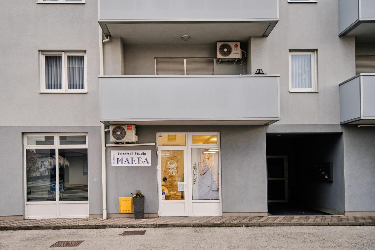 Lovely Apartment Mira Near Airport Zagreb Velika Gorica Εξωτερικό φωτογραφία